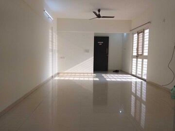 Room in 2 BHK Apartment at Alaknanda – for Sale