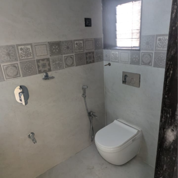 Bathroom in 2 BHK Apartment at Oakland Park, Yamnuna Nagar – for Rent