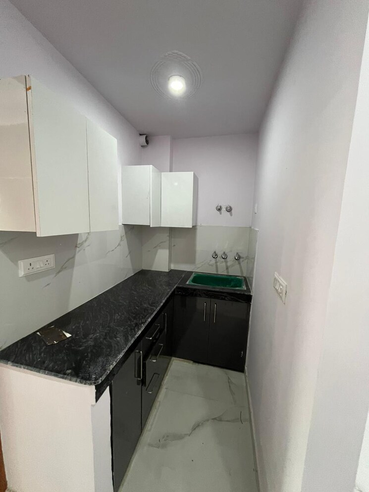 Kitchen, mayur vihar phase 1 extension 1.5 Bedroom 400 Sq.Ft. Builder Floor In Mayur Vihar Phase 1 Extension Delhi 8042993