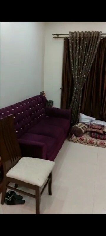 Bedroom in 2 BHK Apartment at Pearl Horizon, Jogeshwari West – for Rent