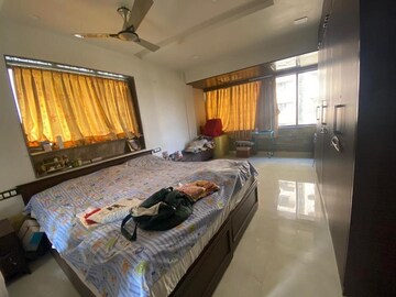 Bedroom in 5 BHK Apartment at Siddhi Sagar CHS, Worli – for Sale
