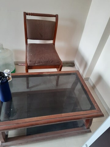Furnished Amenities in 2 BHK Apartment at Naranpura – for Rent