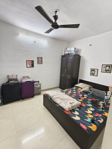 Bedroom in 1 BHK Apartment at Wadgaon Sheri – for Rent