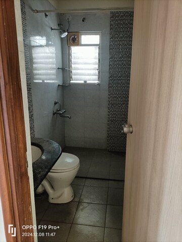 Attached Bathroom in 1 RK Apartment at Karve Nagar – for Rent