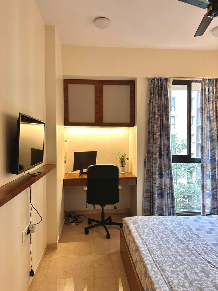 Master Bedroom, lodha-sterling 2 Bedroom 811 Sq.Ft. Apartment In Kolshet Road Thane 8043021