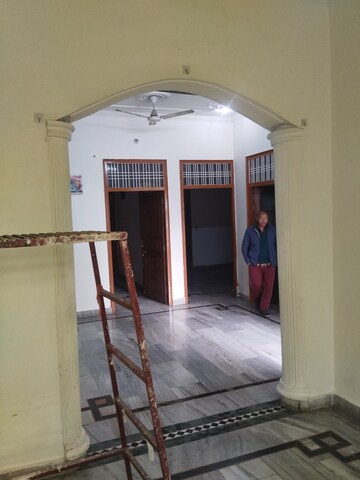 Building Lobby in 2 BHK Independent House at Gomti Nagar – for Rent