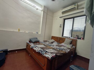 Bedroom in 1 BHK Apartment at Karve Nagar – for Rent