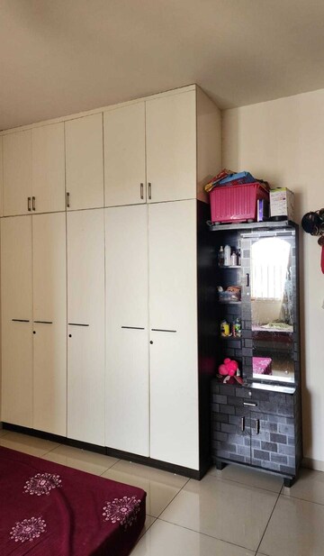 Furnished Amenities in 2 BHK Apartment at Prestige Royale Gardens, Gantiganahalli – for Rent