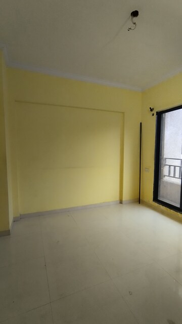 Room in 1 BHK Apartment at Raunak City, Kalyan West – for Rent