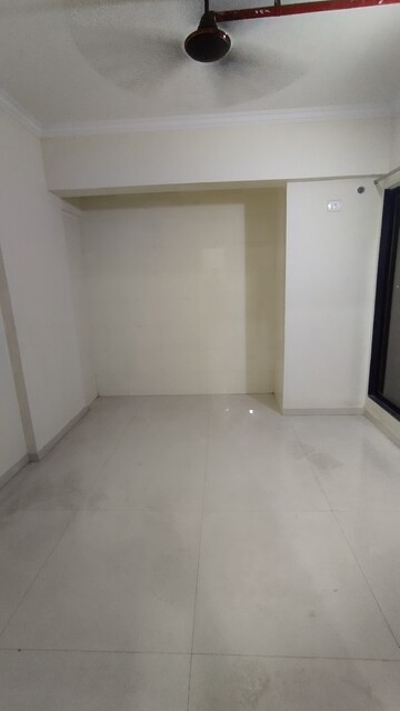 2 BHK Apartment For Rent in Raunak City Sector 4, Kalyan West