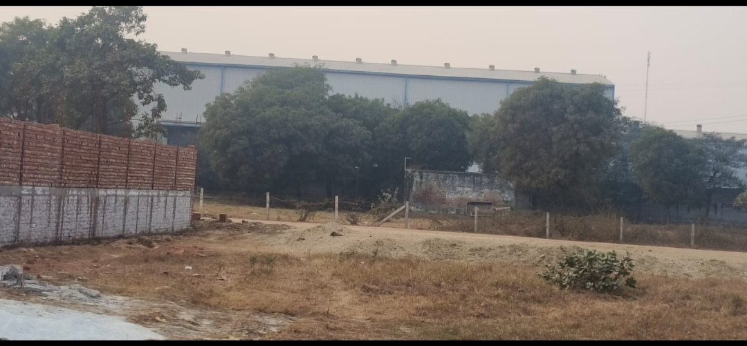 Industrial Plot For Sale in Dream Home 