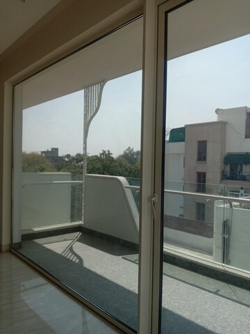 Balcony in 4 BHK Apartment at Safdarjung Development Area – for Sale
