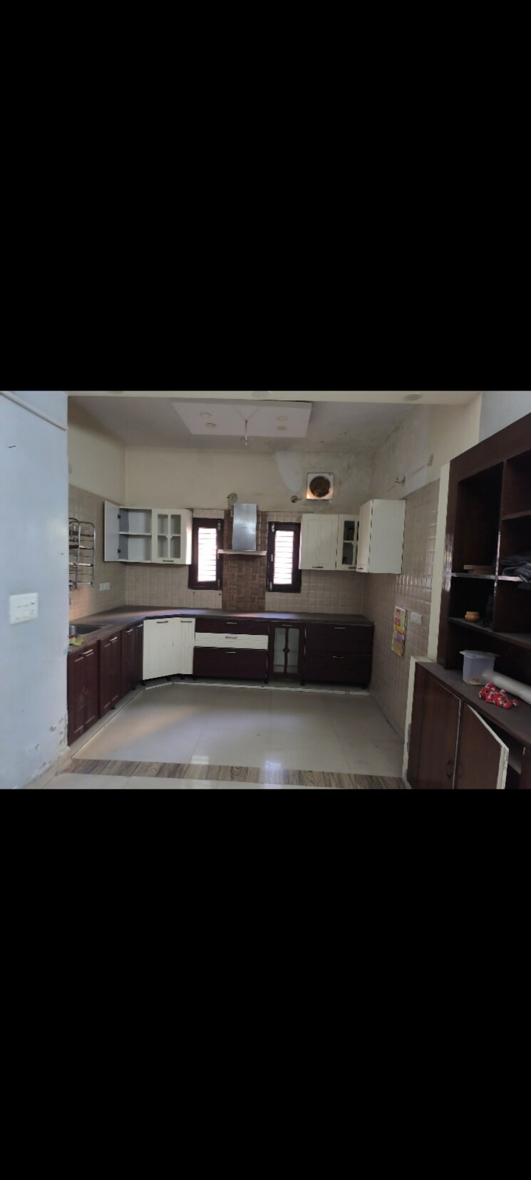 Kitchen, sector 16 2 Bedroom 250 Sq.Yd. Independent House In Sector 16 Faridabad 8043359