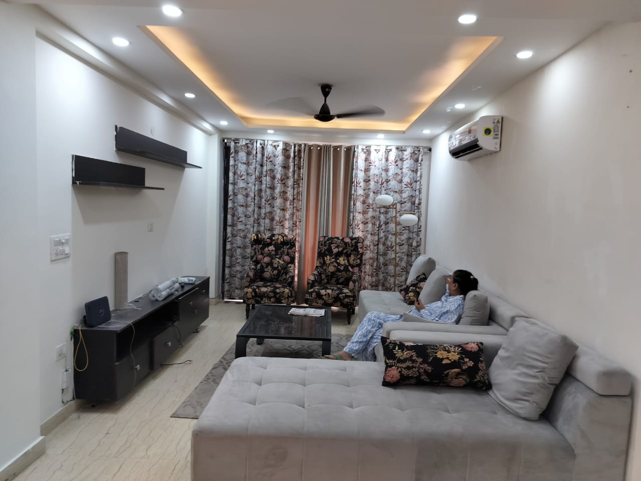 3 BHK + Extra Room 1350 Sq.Ft. Builder Floor in Ardee City