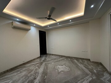 Bedroom in 3 BHK Apartment at Lajpat Nagar 4 – for Rent