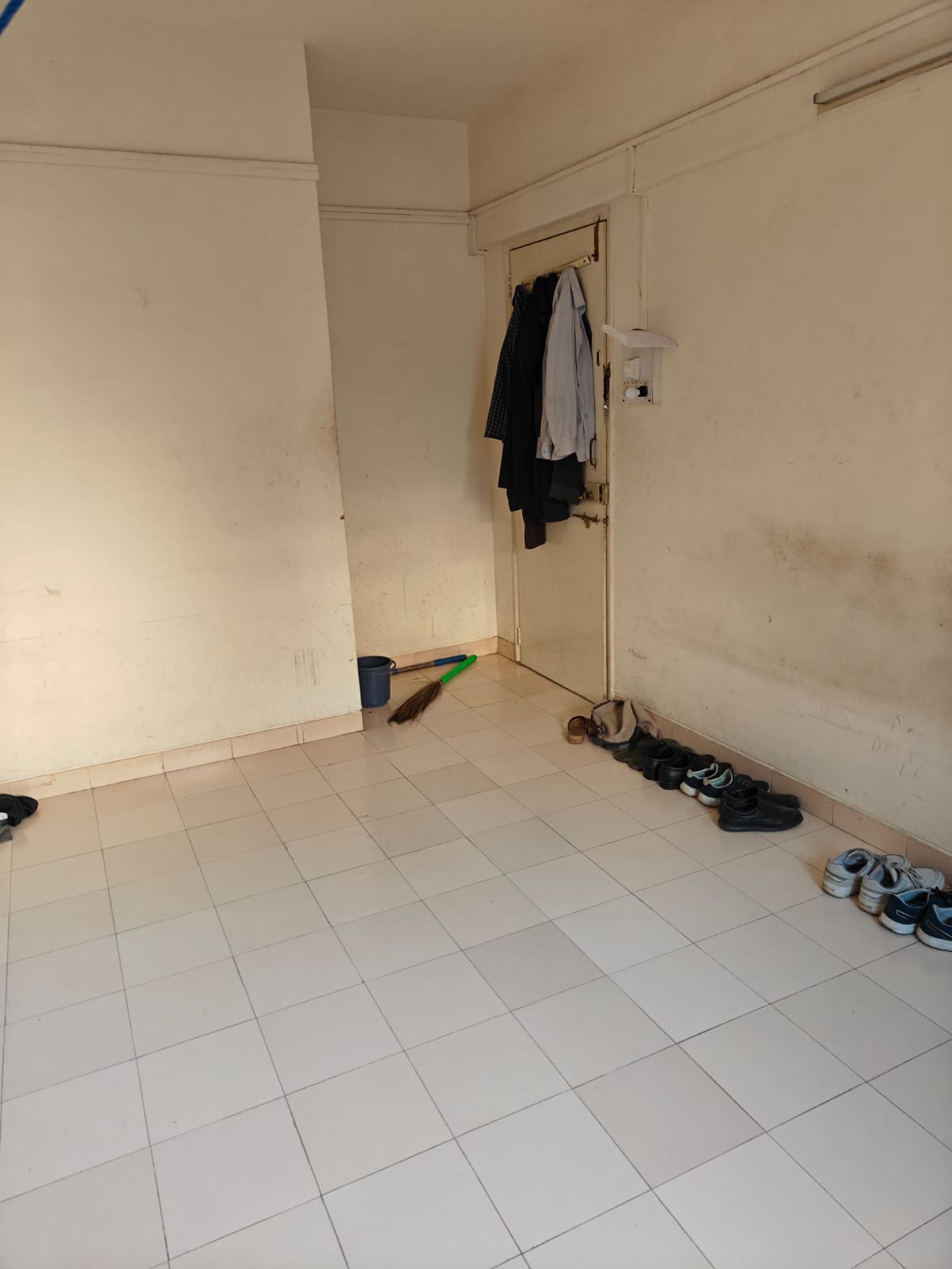 1 BHK + Extra Room Apartment For Sale in Ap Property 