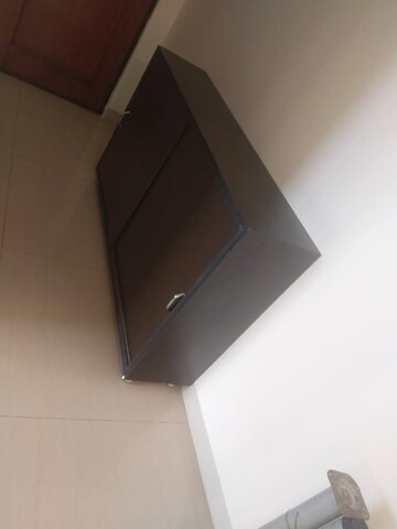 Furnished Amenities in 3 BHK Apartment at Lokhandwala Harmony, Worli – for Rent