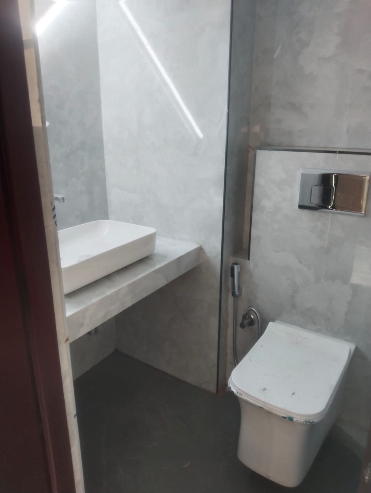 2 BHK Apartment For Sale in VVIP Addresses