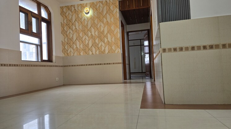 Other, sector 6 dwarka 3 Bedroom 1600 Sq.Ft. Apartment In Sector 6, Dwarka Delhi 8043427