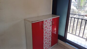 Furnished Amenities in 1 BHK Apartment at Thane West – for Sale