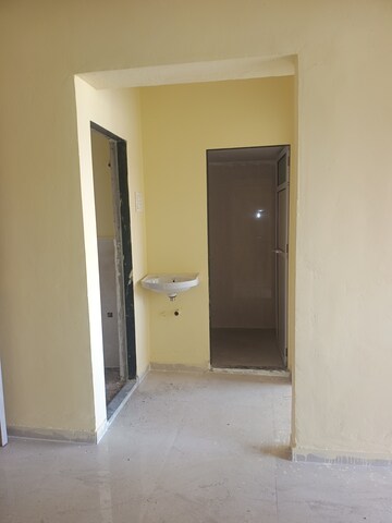 Furnished Amenities in 1 BHK Apartment at Jankalyan CHS Dahisar, Dahisar East – for Sale