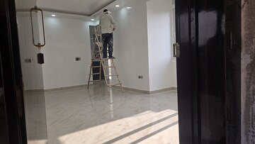 Living Room in 3 BHK Apartment at Sector 6, Dwarka – for Rent