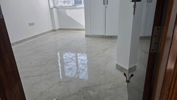 Room in 3 BHK Apartment at Sector 6, Dwarka – for Rent
