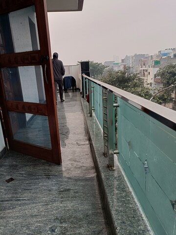 Balcony in 2 BHK Villa at Sector 122 – for Rent
