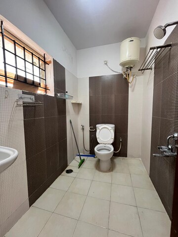 Bathroom in 1 BHK Builder Floor at Hsr Layout – for Rent