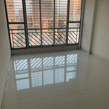 Room in 2 BHK Apartment at Kalpavruksha Aura, Taloja – for Rent