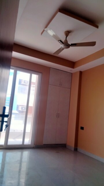 Master Bedroom in 2 BHK Builder Floor at Sector 15 ii – for Rent