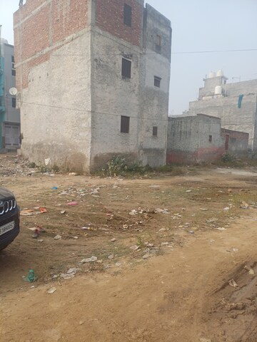  Plot For Sale in Dheeraj Nagar
