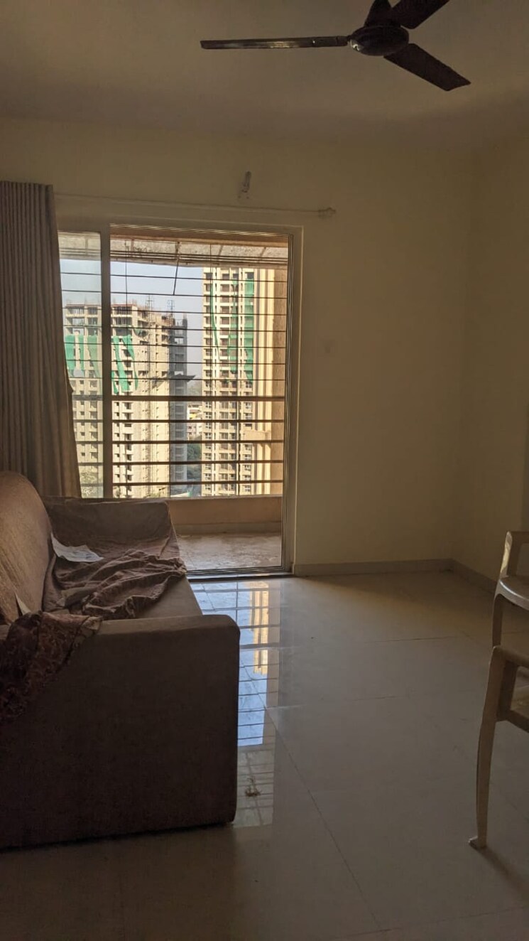 Room, k-m-horizon-palms-2 1 Bedroom 377 Sq.Ft. Apartment In Owale Thane 8043547