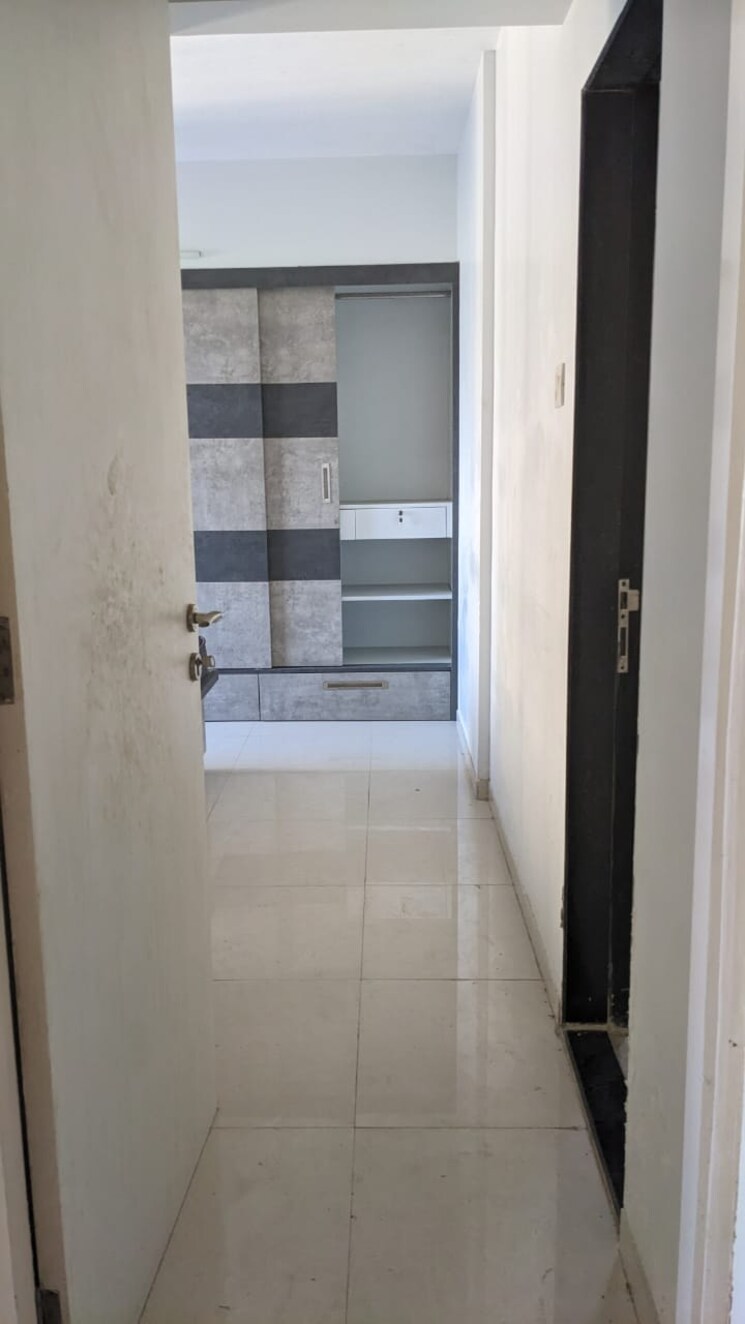 Bathroom, k-m-horizon-palms-2 1 Bedroom 377 Sq.Ft. Apartment In Owale Thane 8043547