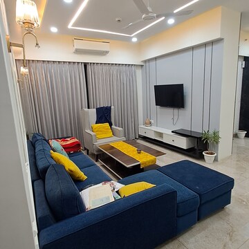 Living Room in 3 BHK Apartment at Emaar Palm Hills, Sector 77 – for Rent
