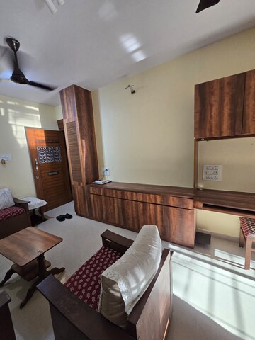 Living Room in 2 BHK Apartment at Andheri West – for Rent