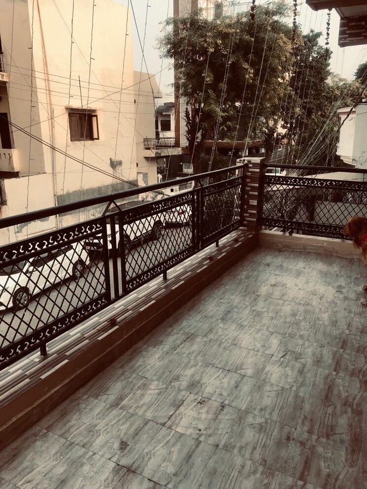 Balcony, amrapali-silicon-city 3 Bedroom 1545 Sq.Ft. Apartment In Sector 76 Noida 8043651