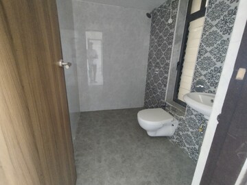 Bathroom in 1 BHK Apartment at Marathon Nextown, Dombivli East – for Sale
