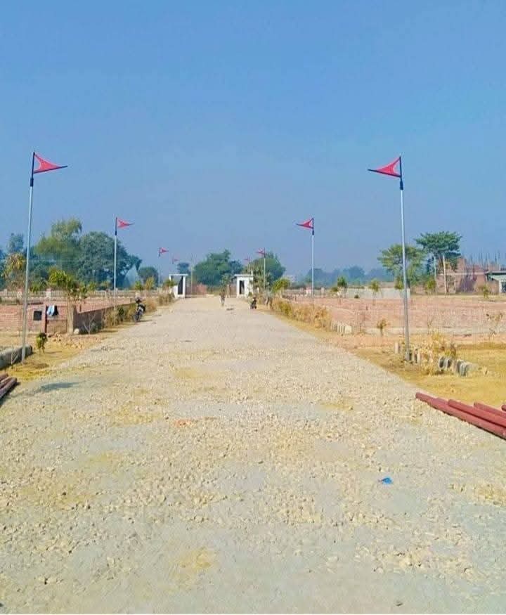 Plot For Sale in Anand Niketan