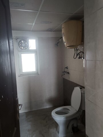 Bathroom in 2 BHK Apartment at Amrapali Silicon City, Sector 76 – for Sale