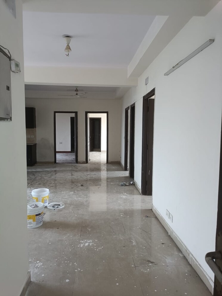 undefined, amrapali-silicon-city 2 Bedroom 1180 Sq.Ft. Apartment In Sector 76 Noida 8043669