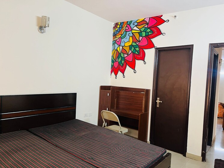 Bedroom, amrapali-silicon-city 3 Bedroom 1545 Sq.Ft. Apartment In Sector 76 Noida 8043673