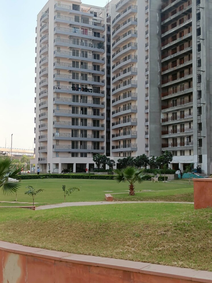 Exterior View, cosmos-express-99 3 Bedroom 1550 Sq.Ft. Apartment In Sector 99 Gurgaon 8043692