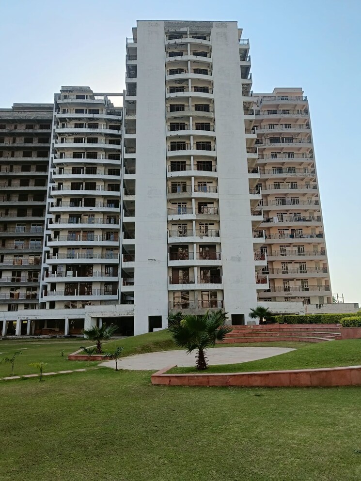 Exterior View, cosmos-express-99 3 Bedroom 1550 Sq.Ft. Apartment In Sector 99 Gurgaon 8043692