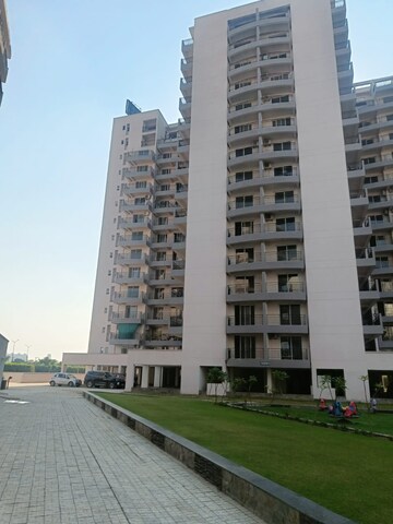 3 BHK Apartment – Exterior View View at Cosmos Express 99, Sector 99 - for Sale