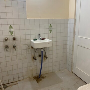 Bathroom in 3 BHK Independent House at Palam Vyapar Kendra, Palam Vihar – for Rent