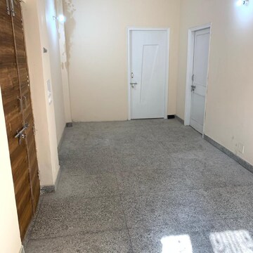 Room in 3 BHK Independent House at Palam Vyapar Kendra, Palam Vihar – for Rent