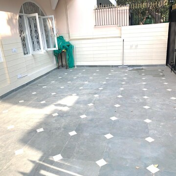 Parking in 3 BHK Independent House at Palam Vyapar Kendra, Palam Vihar – for Rent