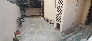 Parking in 5 BHK Penthouse at SS Hibiscus, Sector 50 – for Sale