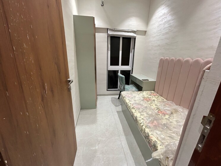 Kitchen, shreeji-solitaire-kandivali 2 Bedroom 566 Sq.Ft. Apartment In Sahyadri Nagar Mumbai 8043787